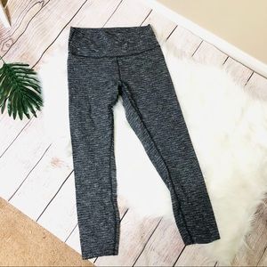 Lululemon Wunder Under cropped legging size 10